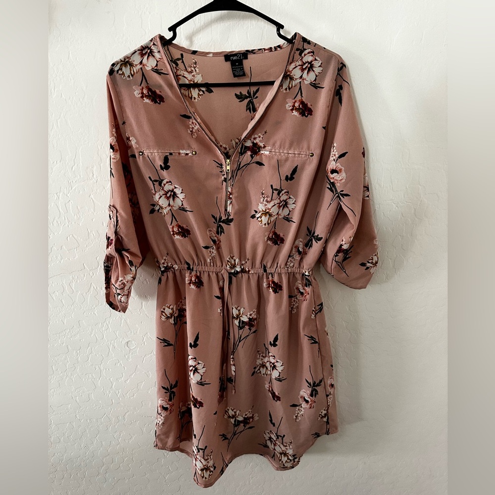 Mini dress